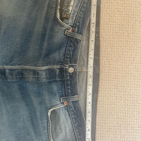 Vintage 501 Levis with the perfect wash Sz 36 x29 - Picture 4 of 8